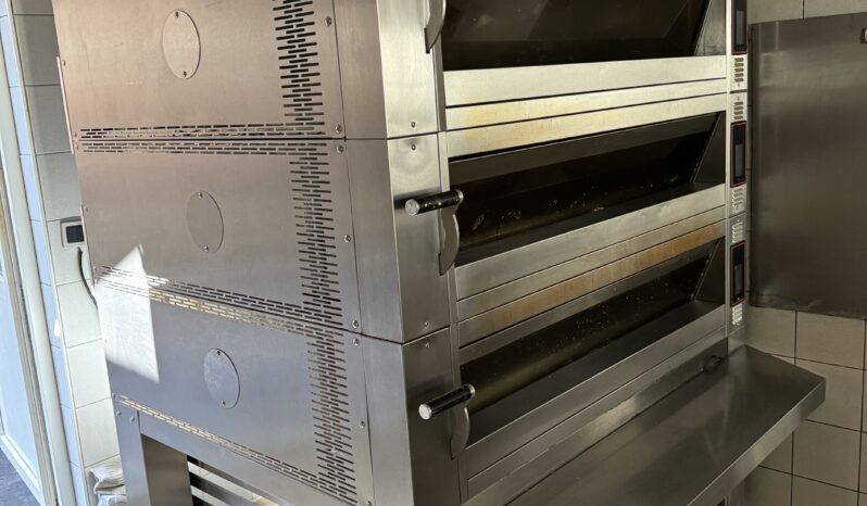 Four modulaire Eurofours 3 étages occasion complet